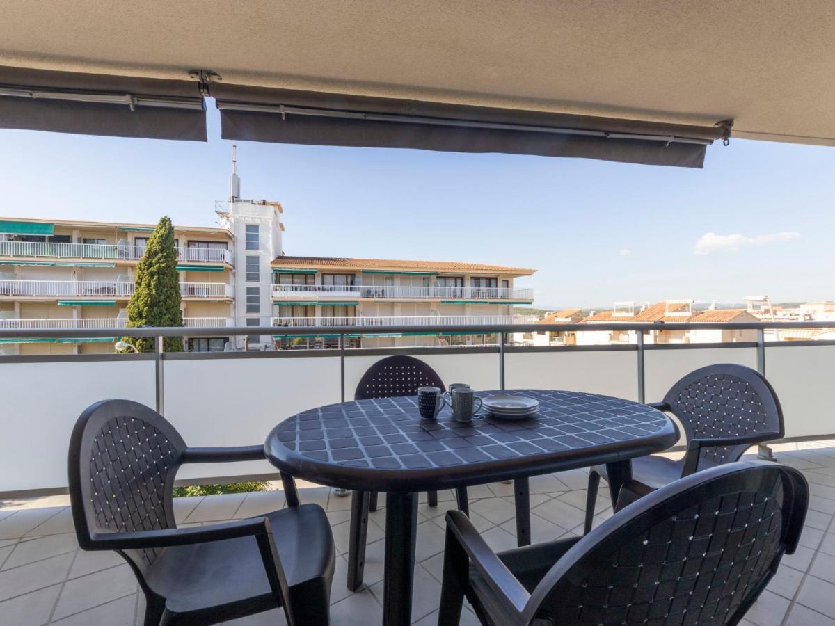 Apartment Oliveres By Interhome Torredembarra Bagian luar foto